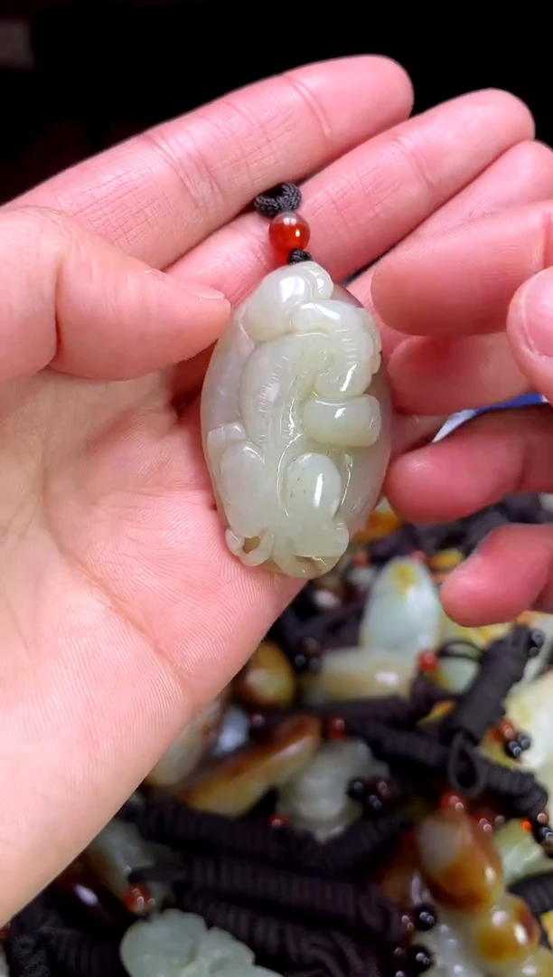 【闪购商品】和田玉颈饰未镶嵌123