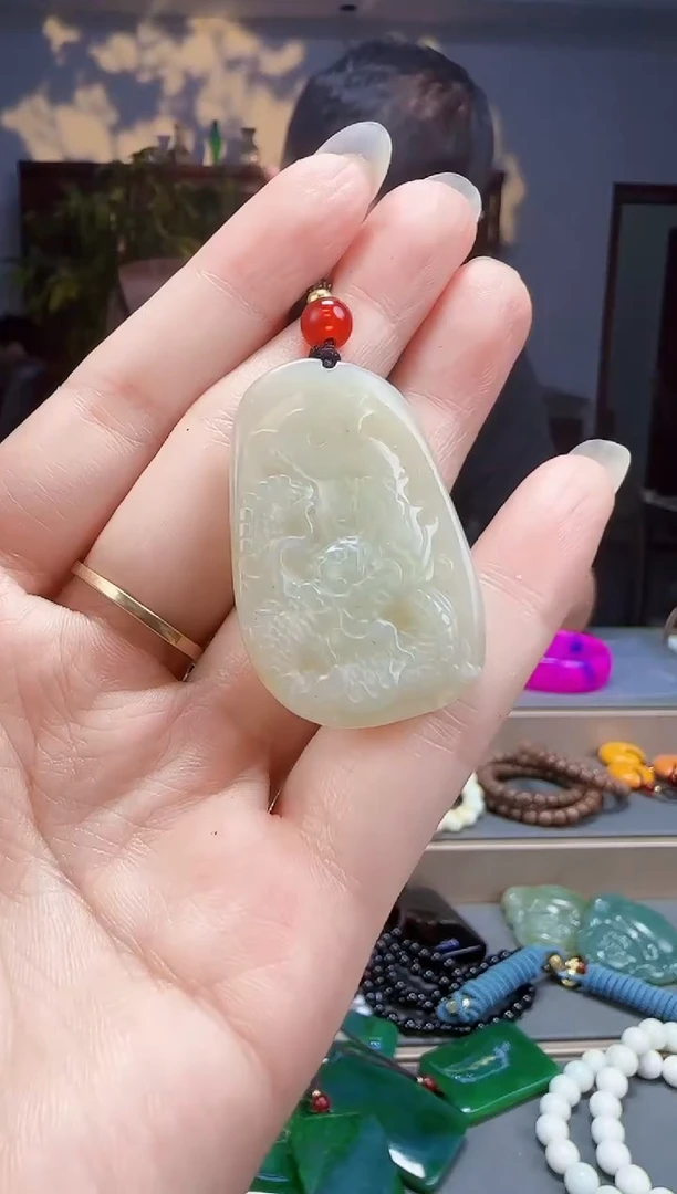 和田玉未镶嵌颈饰拍一发一多样性发货