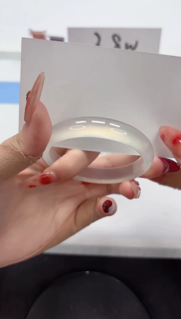 【闪购商品】石英质玉手镯未镶嵌A383-53.6