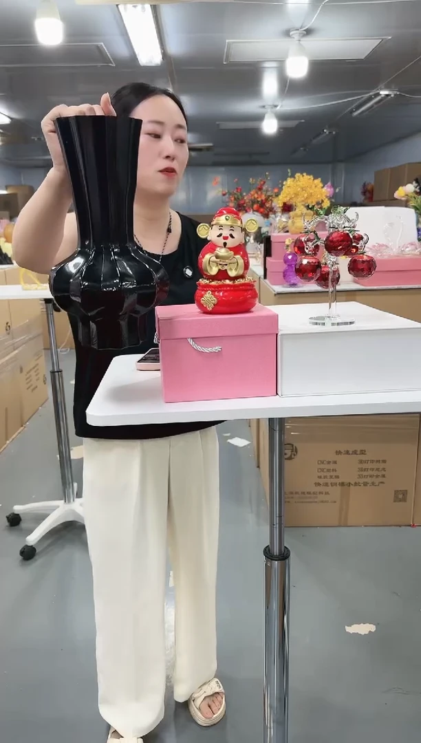 金沃水晶琉璃     花瓶