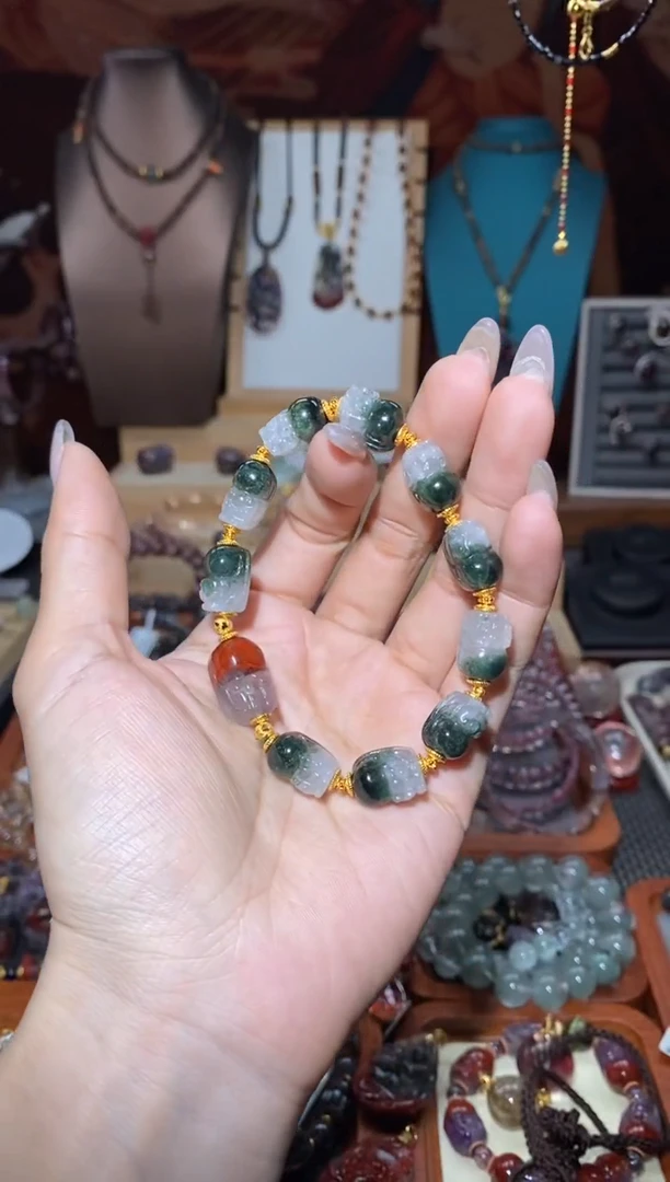 【闪购商品】水晶手串未镶嵌绿幽灵貔貅阵