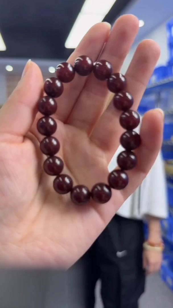 未镶嵌琥珀手链25秒拍号 假一罚三