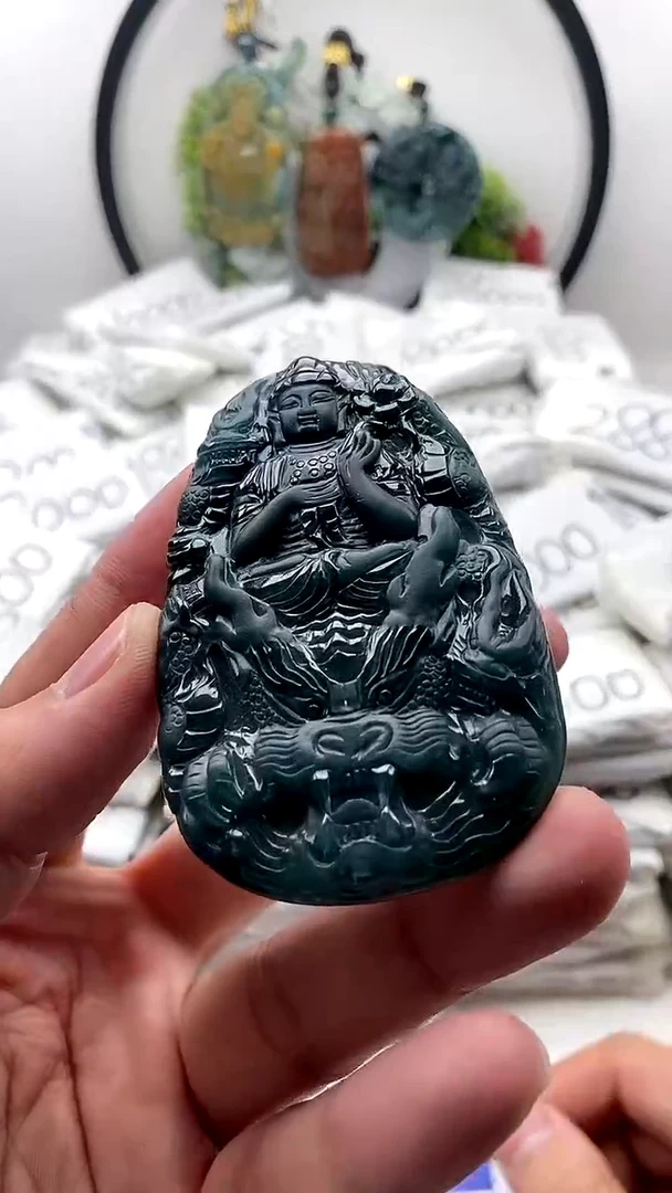 【闪购商品】翡翠颈饰未镶嵌大势至