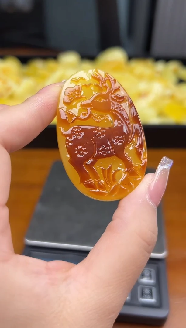 未镶嵌蜜蜡裸石琥珀蜜蜡吊坠