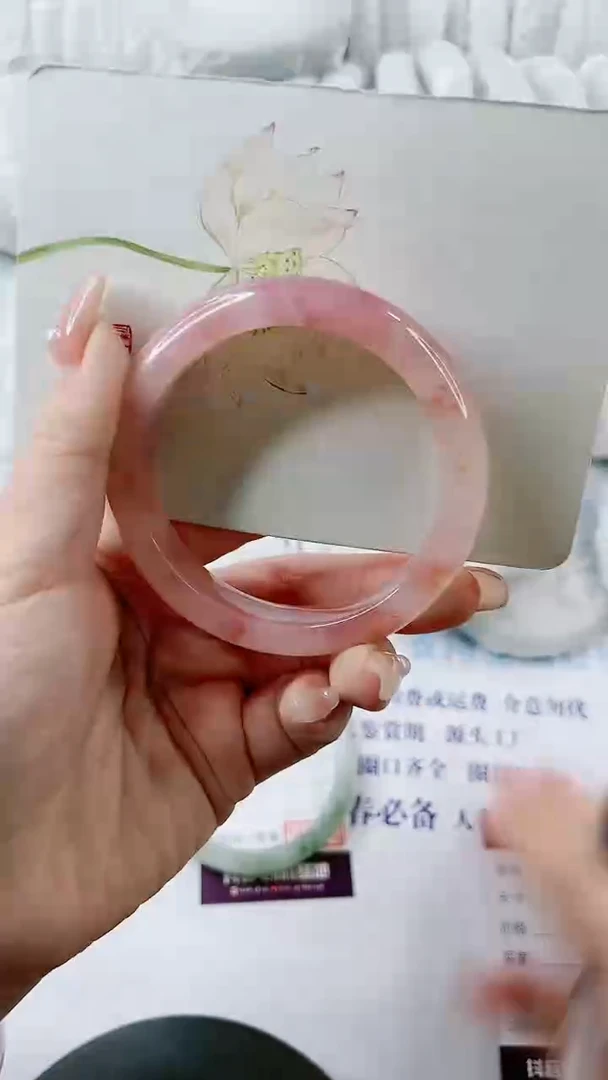 【闪购商品】石英质玉手镯未镶嵌0816938807-多样性发货