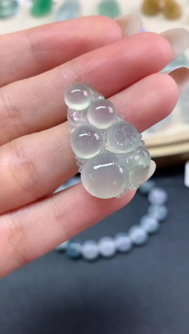 未镶嵌定制翡翠毛货吊坠|2800
