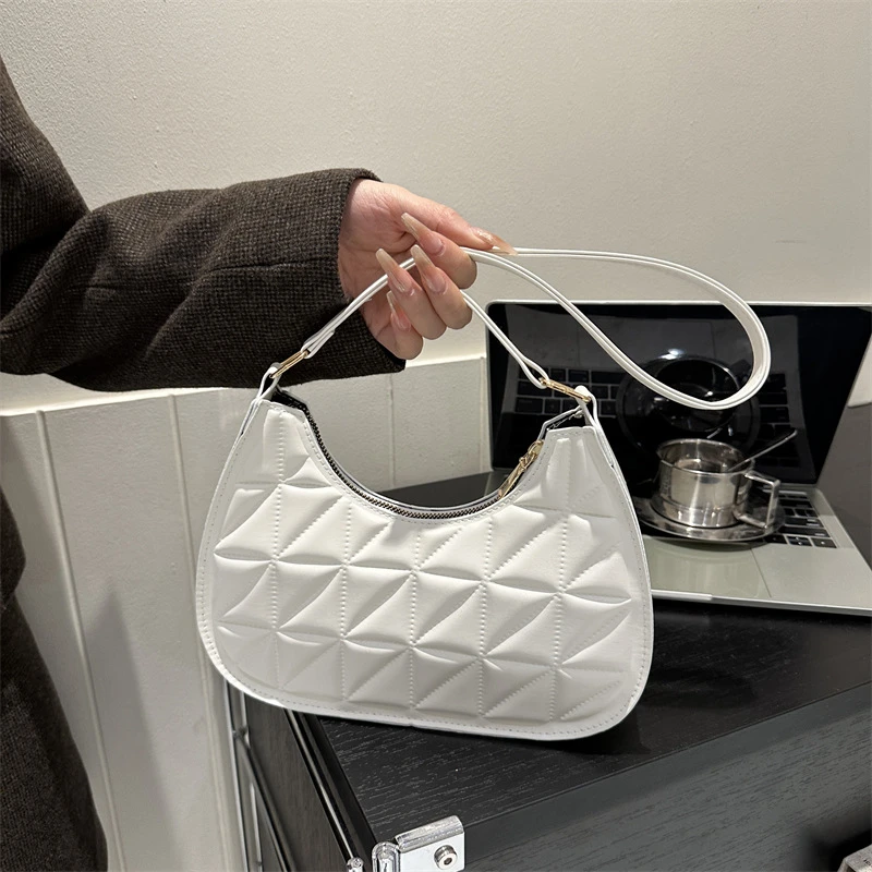 【2/22阿新】真皮女包包新款潮流时尚简约单肩斜挎包头层牛皮小包