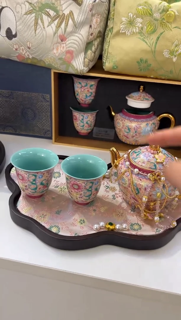 瓷片小乔闪购链接