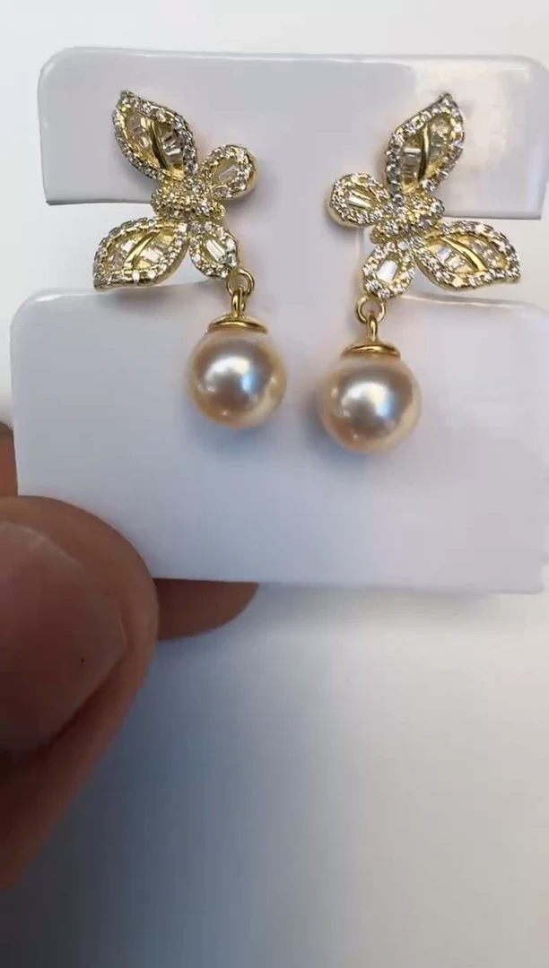 银S925镶嵌海水珍珠耳饰耳钉