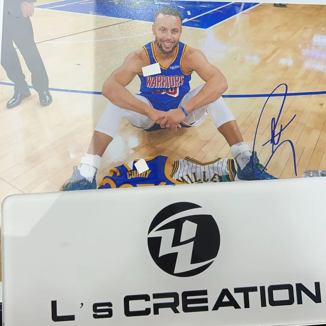 【亲签保真】库里10寸亲签海报带证书 可定制装裱或礼盒