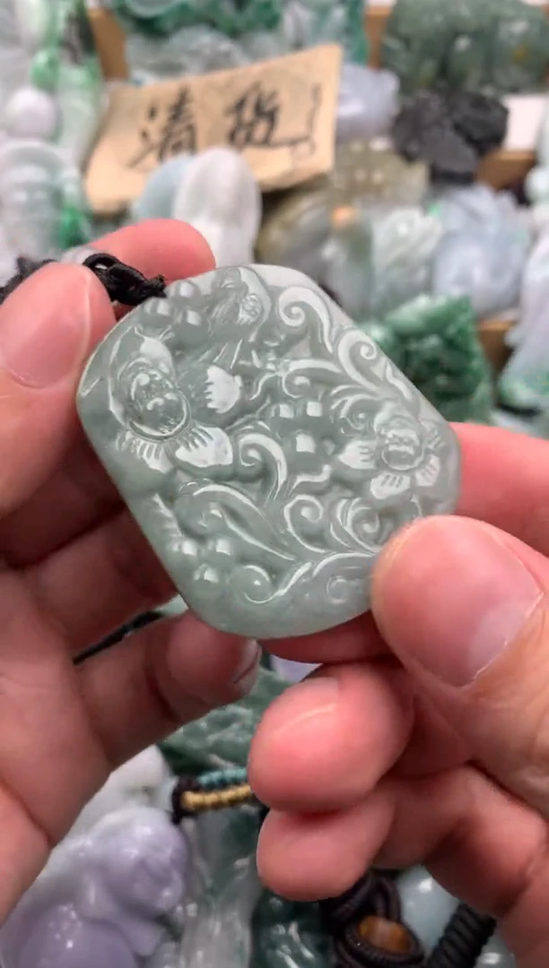 吊坠(不含链)未镶嵌翡翠1