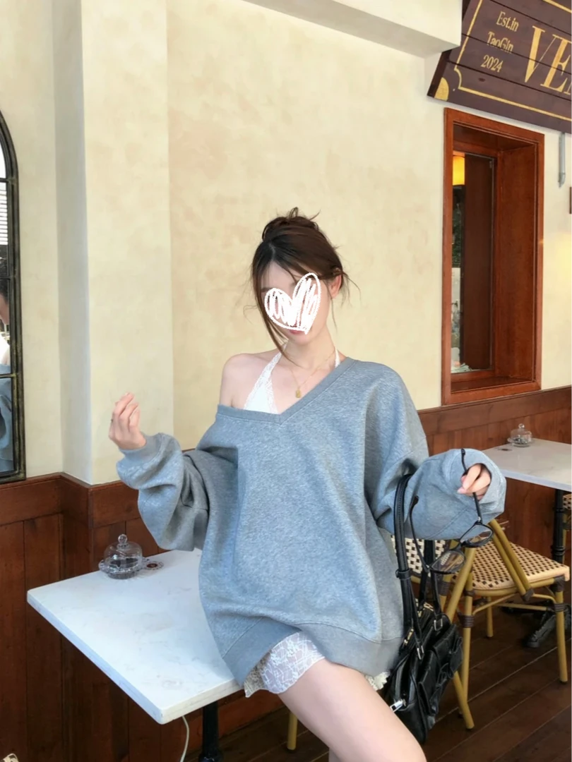 挂脖性感镂空纯欲蕾丝衫+韩版设计感V领秋冬百搭休闲卫衣8095#