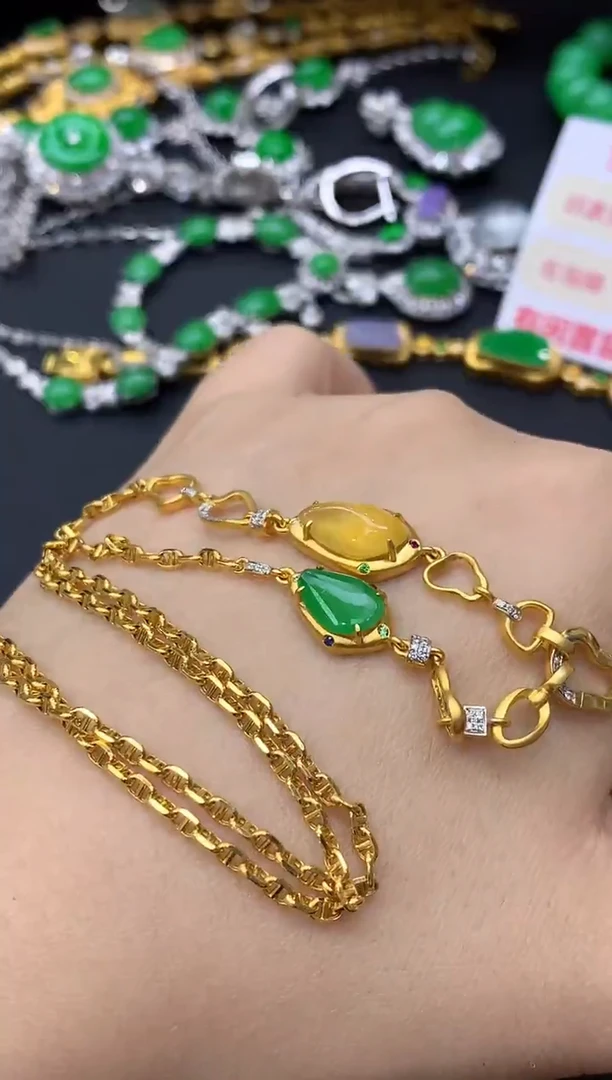 颈饰18K金镶嵌翡翠501-中国好珍宝