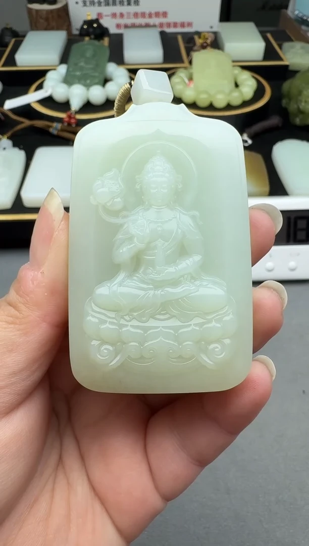 颈饰未镶嵌和田玉4
