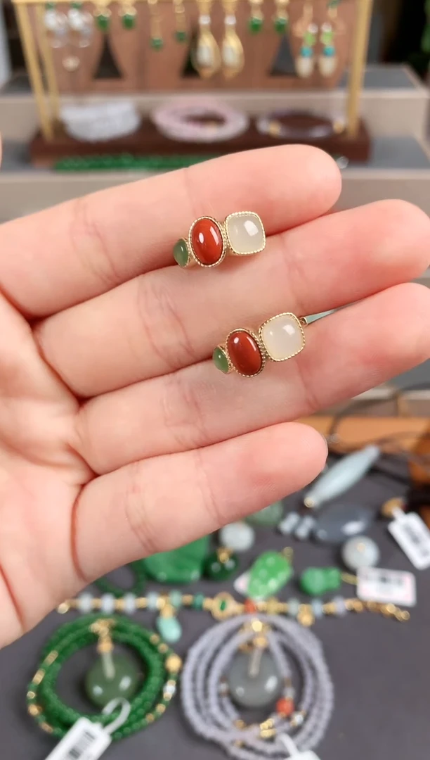 银S925镶嵌和田玉耳饰1