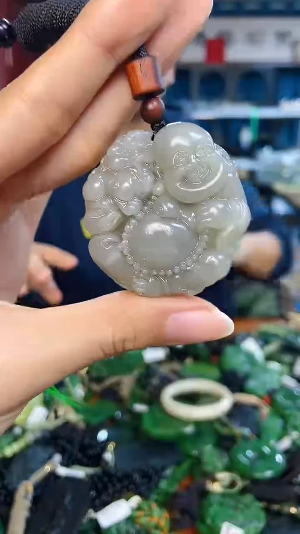 未镶嵌和田玉挂件1