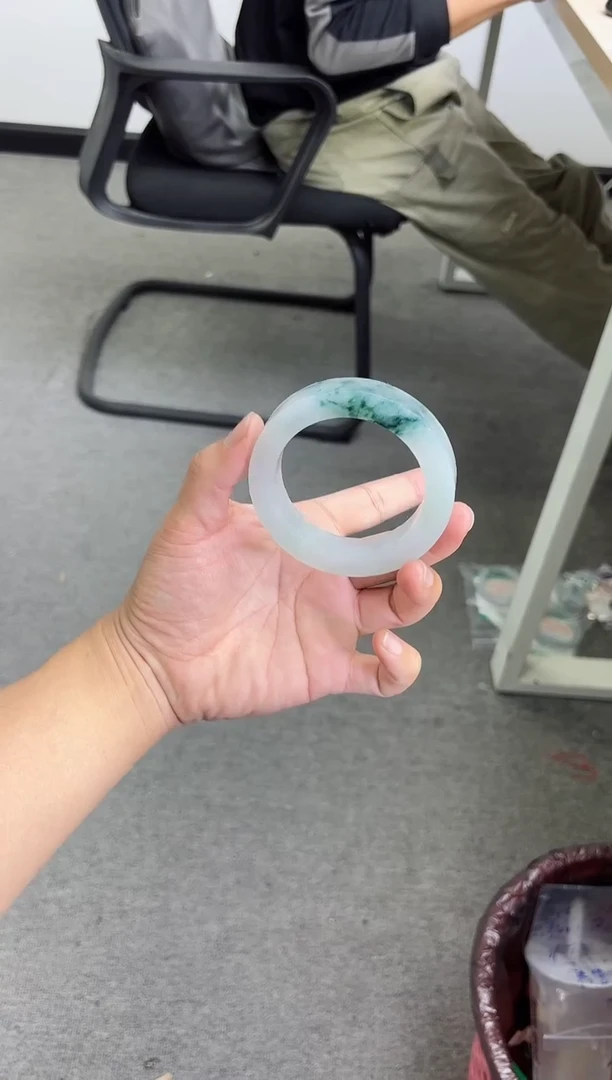 未镶嵌手镯定制翡翠翠*?手镯