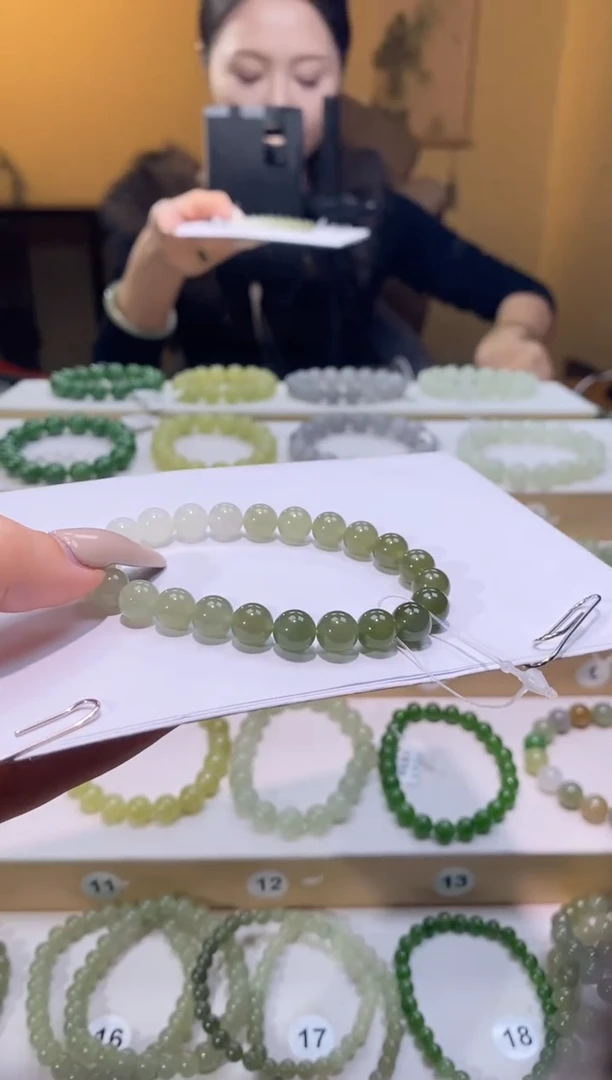 未镶嵌手串和田玉天然正品和田玉j08a渐变手串多色多样性发一串