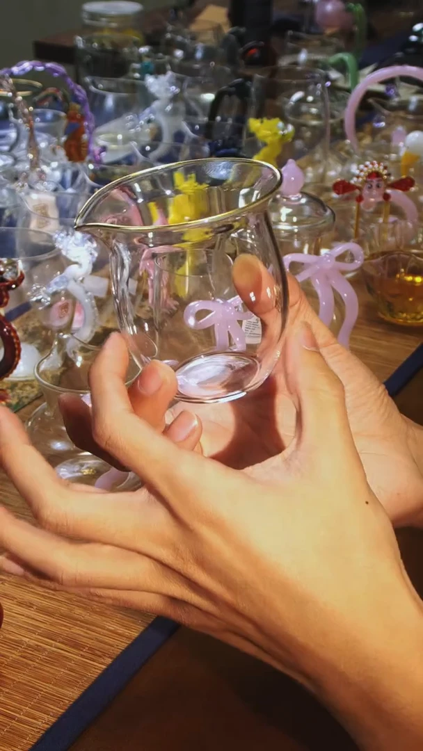 【闪购商品】描金无耳公道杯晶焱金标