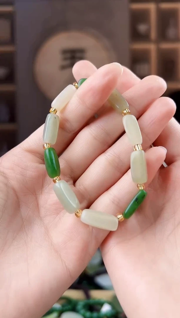 颈饰未镶嵌和田玉拍一发一，多样性发货