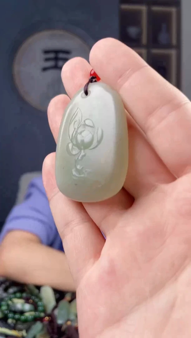 颈饰未镶嵌和田玉拍一发一，多样性发货