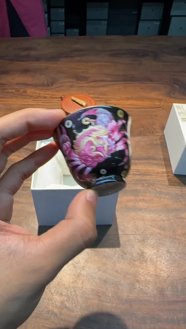 青衿堂 珐琅彩蟹乐图 铃铛杯