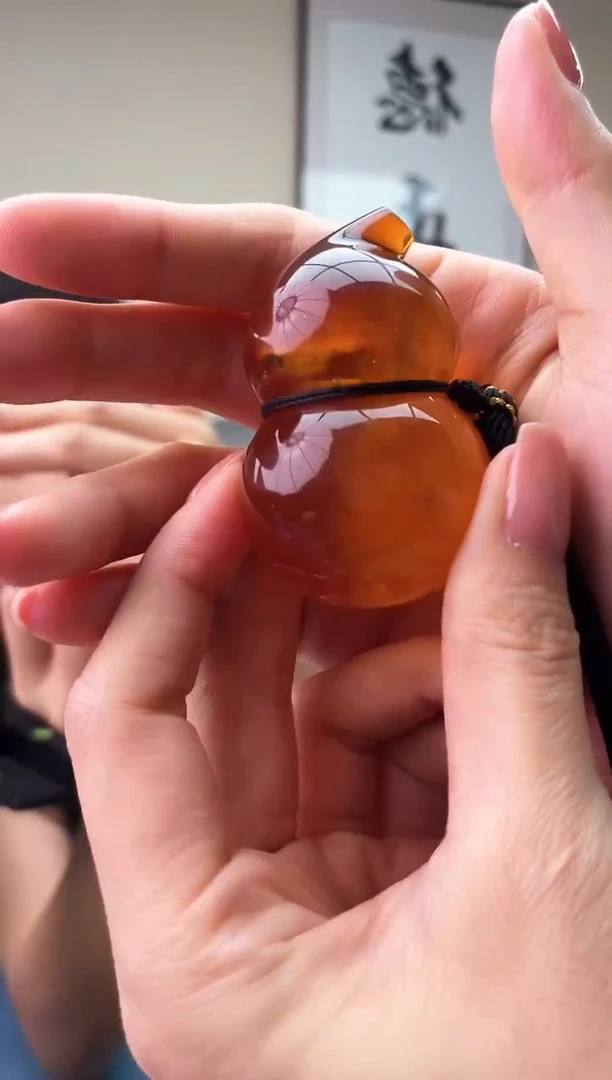 蜜蜡未镶嵌珠宝奇石T0微瑕假一罚十多样性发其一