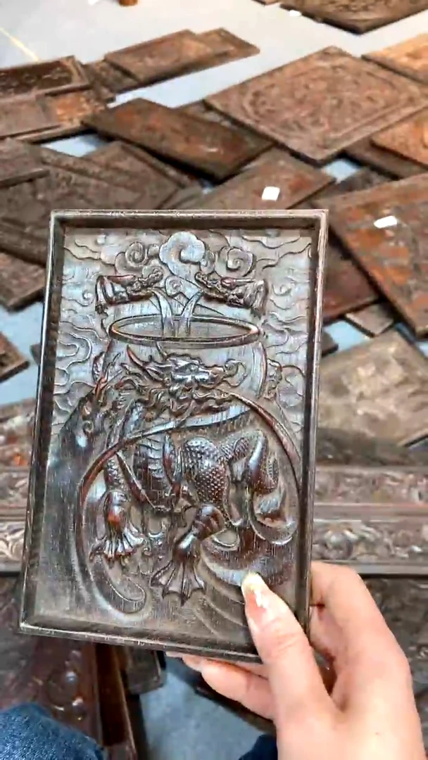 【闪购商品】木A紫檀雕刻板一物一拍以直播间为准