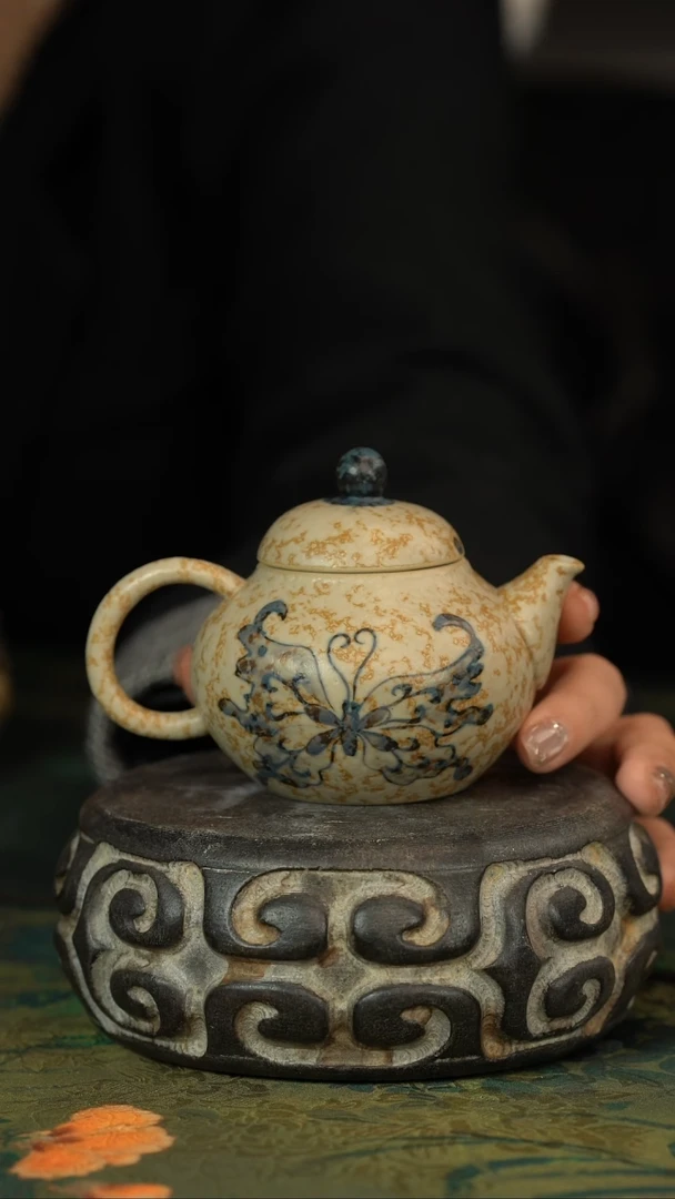 【闪购商品】初六好物分享@@焦糖釉茶壶