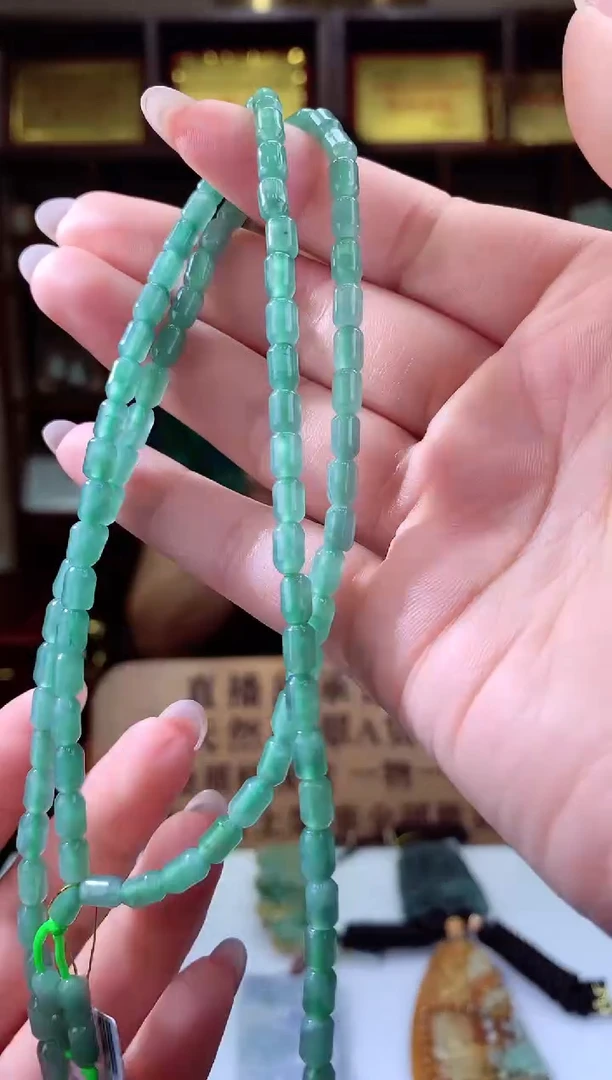 未镶嵌定制翡翠天然翡翠（拍一发一)