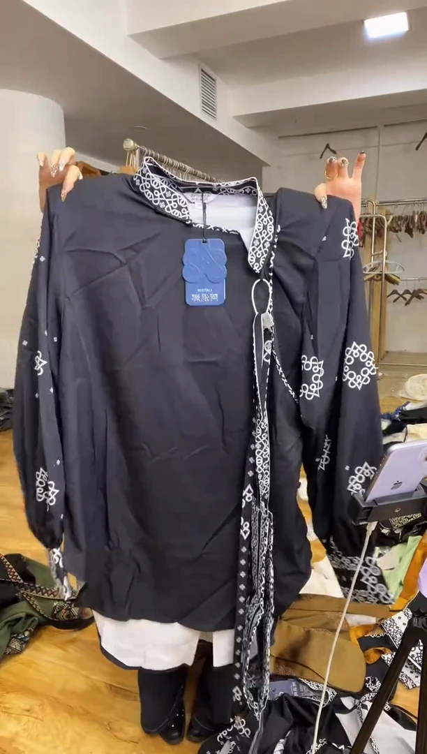 XL码     120-130斤   衬衣