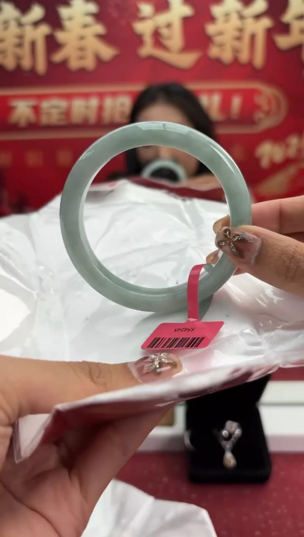 【闪购商品】翡翠手镯未镶嵌5手镯