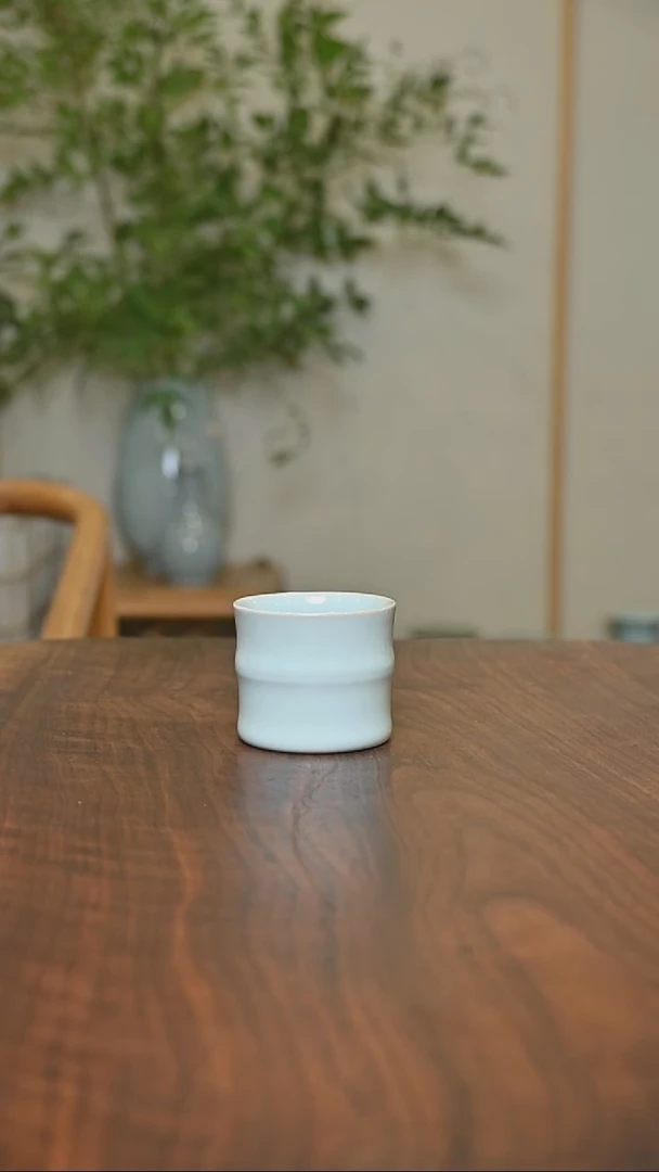 竹节杯天青釉朱晓辉款竹节杯70毫升一级