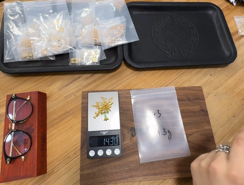 金绿纯钛眼镜复古