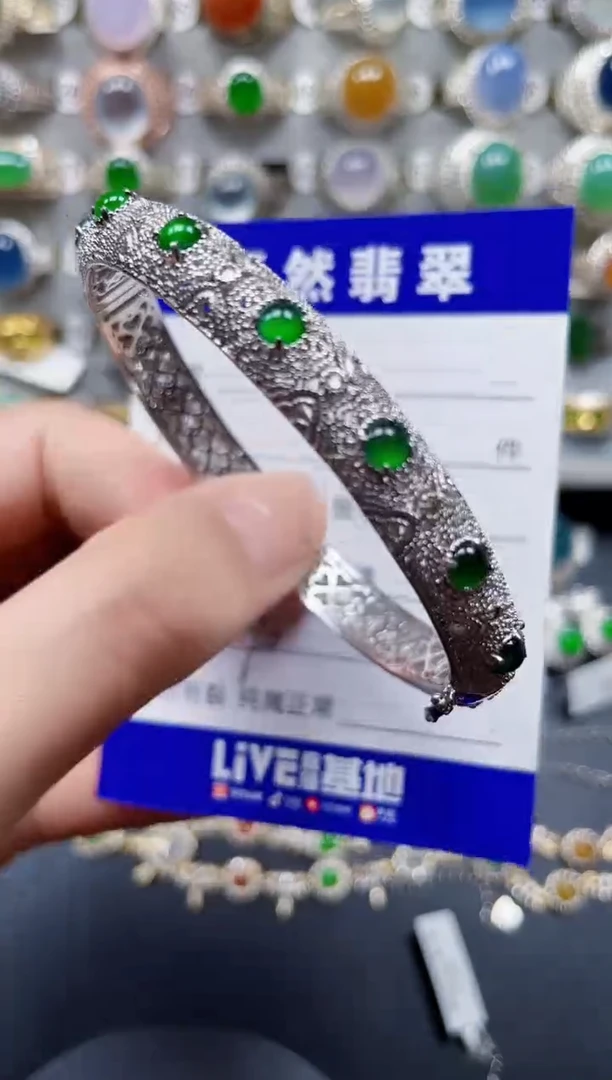 翡翠手镯银S925镶嵌270