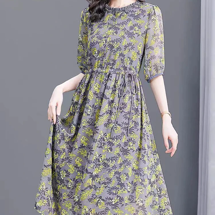 【黄金麦穗】2025气质碎花连衣裙收腰显瘦五分袖洋气中长款