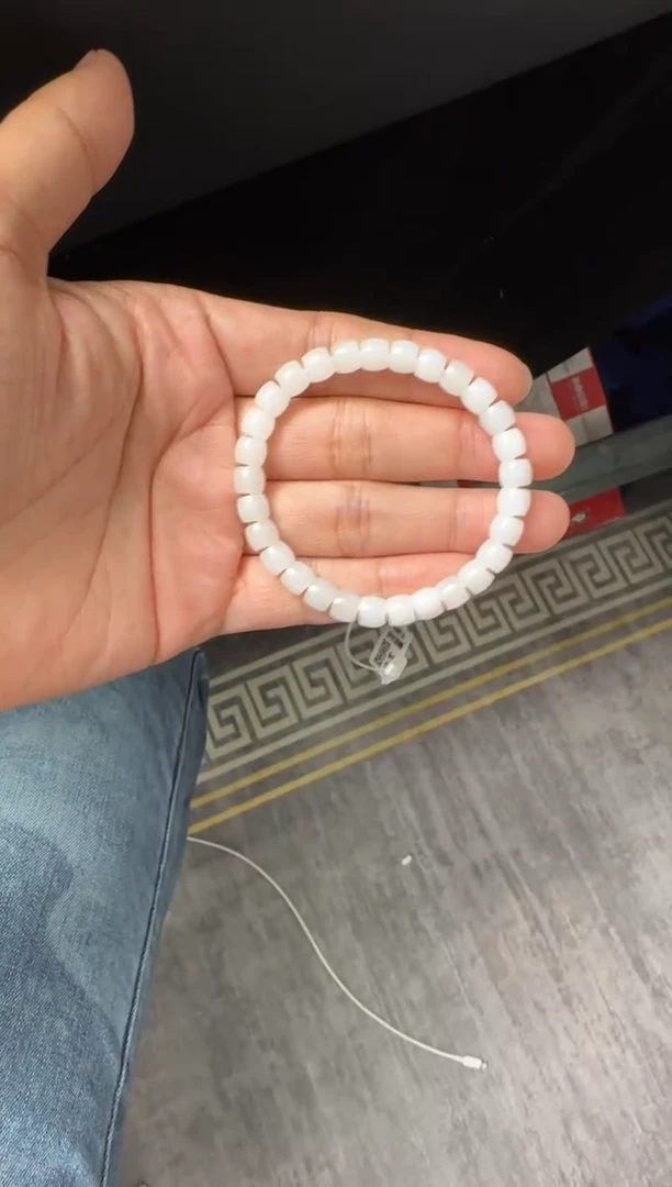 未镶嵌手串和田玉东***?天泰料手串卡6x7