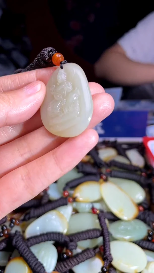 和田玉未镶嵌挂件1