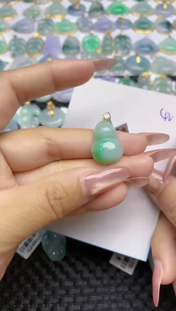 【闪购商品】翡翠颈饰18K金镶嵌天然A货翡翠 42