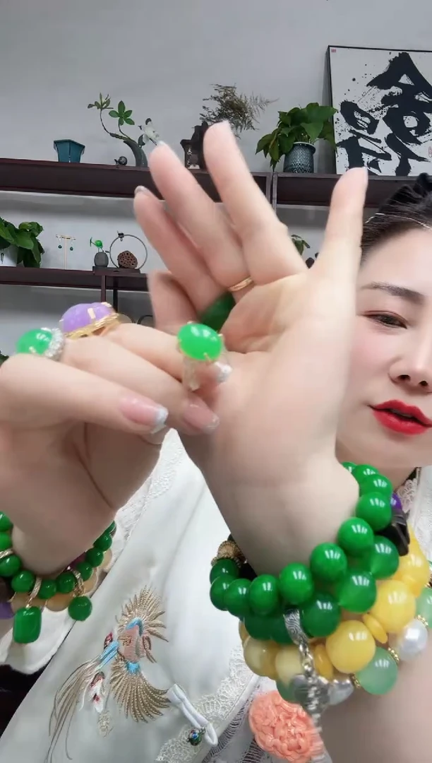 无非金属326编号蝴蝶戒指