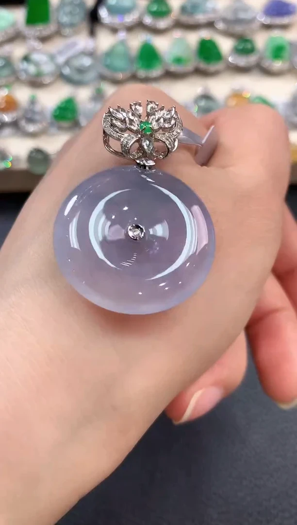 【闪购商品】翡翠吊坠(不含链)18K金镶嵌b133有色差