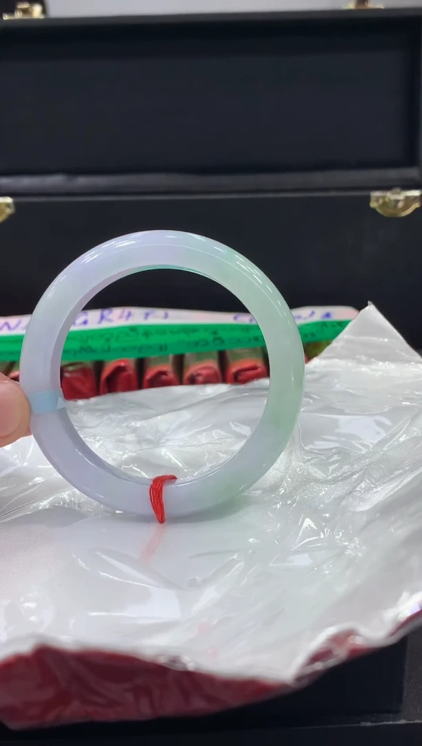 未镶嵌手镯翡翠翡翠手镯