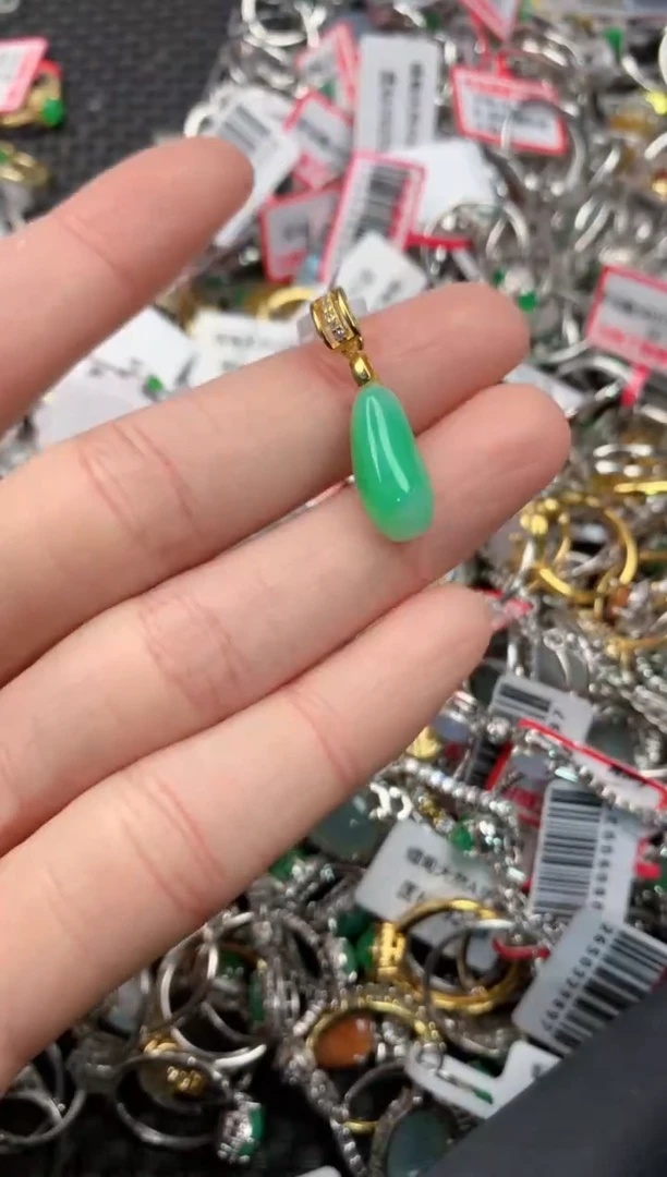 银S925镶嵌戒指翡翠2         3