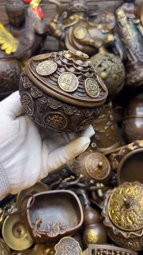 精美铜器，点击下单