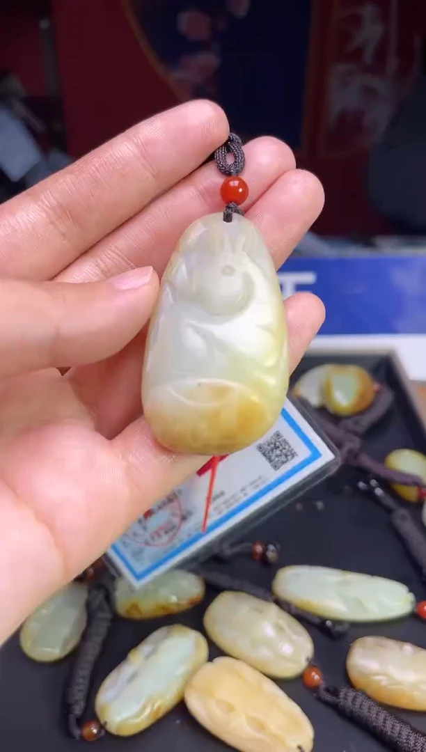 颈饰未镶嵌和田玉123