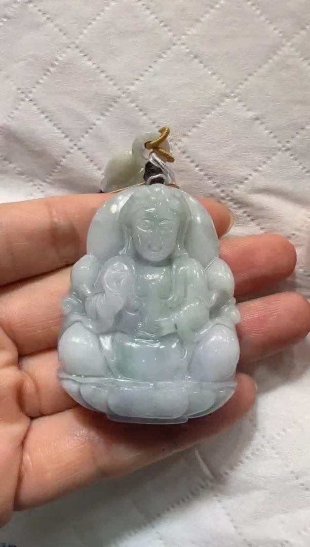 翡翠未镶嵌颈饰吊坠