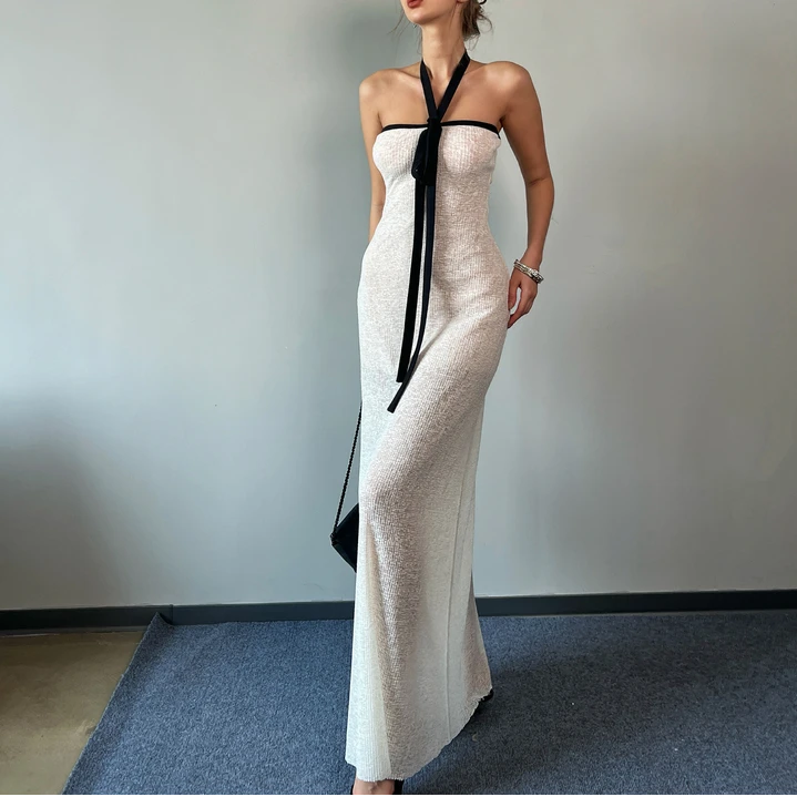 原创设计度假贵女白月光黑白撞色抹胸连衣裙