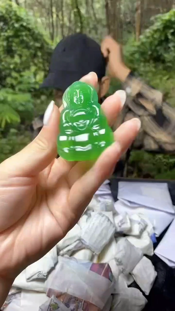 满色吊坠  所见即所得！