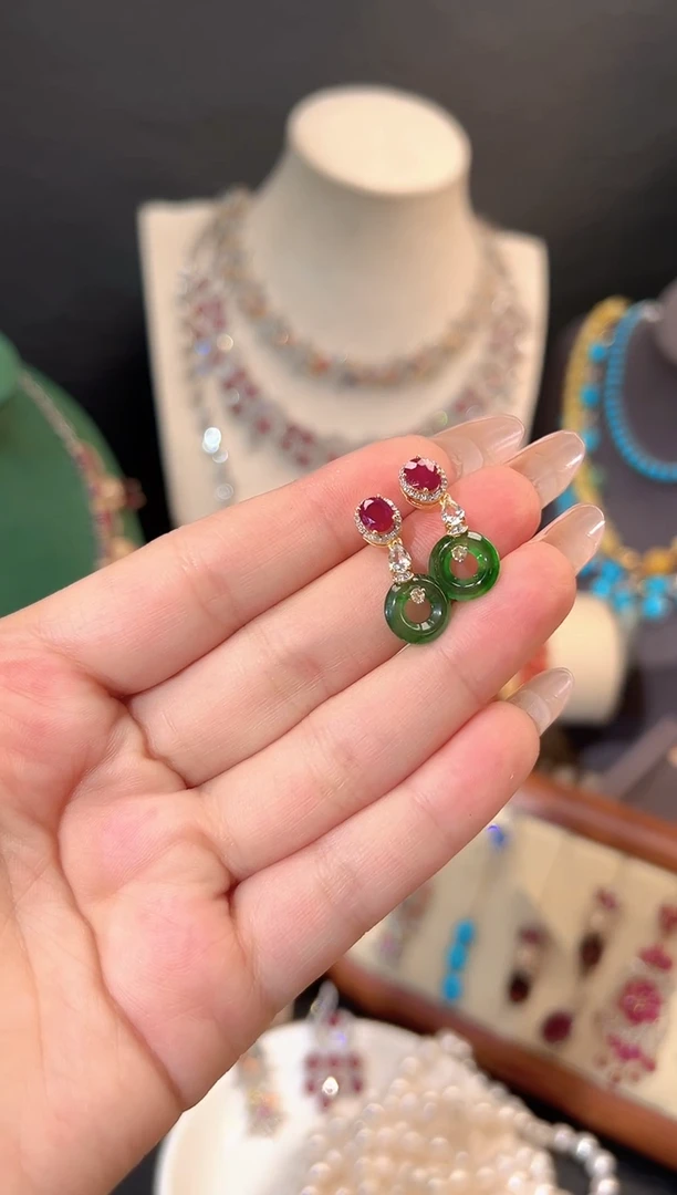 银S925镶嵌耳饰红宝石1.25ct