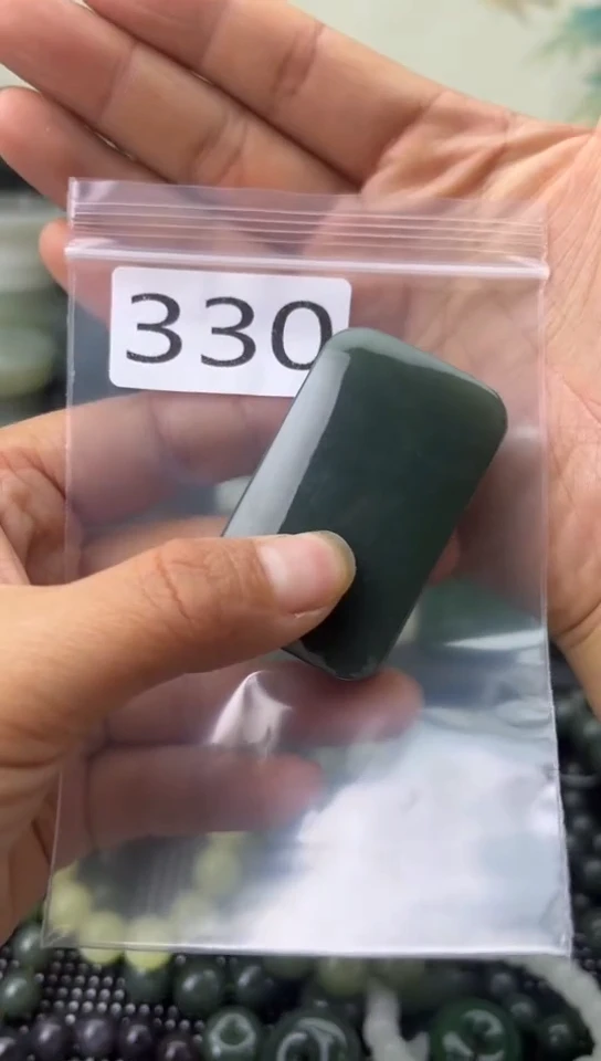 未镶嵌和田玉珠宝半成品牌子